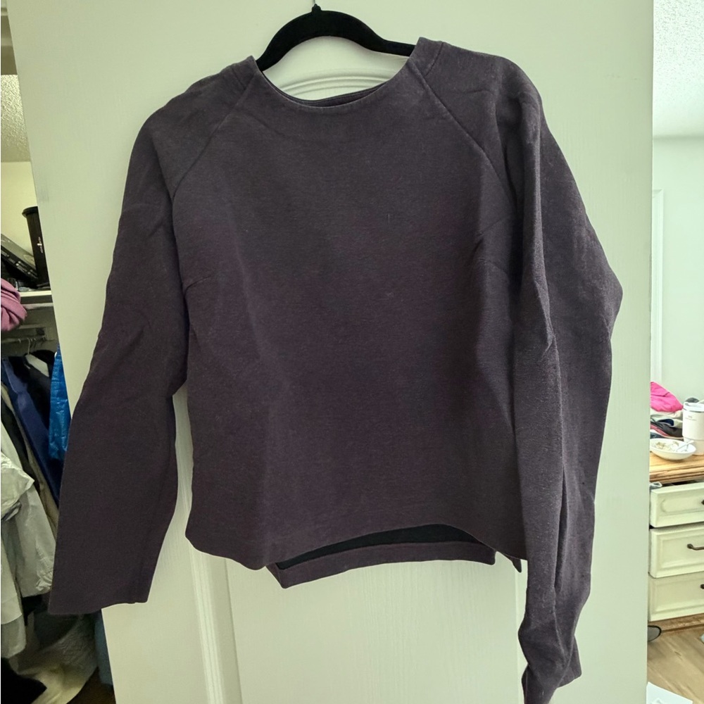 Ryu Women's Deep Purple Sweatshirt